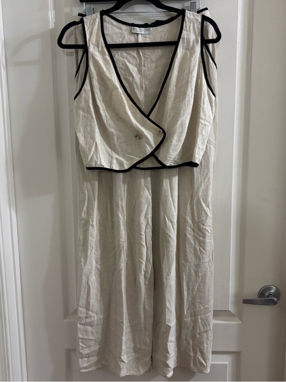Paper Crane Cream with Black Trim Accents SET